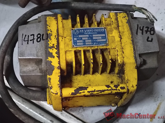 Cod.1478-U-Vibrador-para-hormigón-01